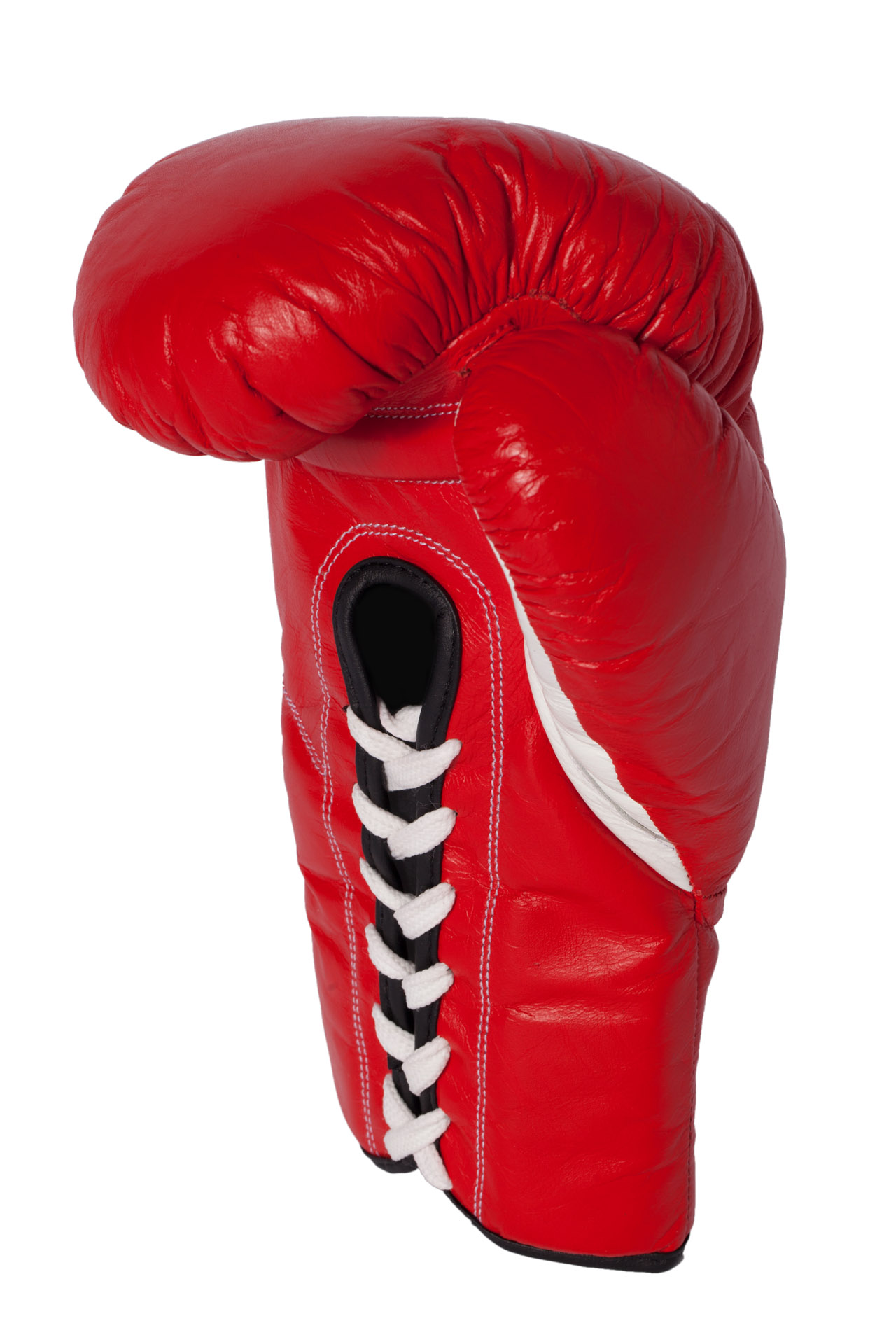 Boxing gloves with laces